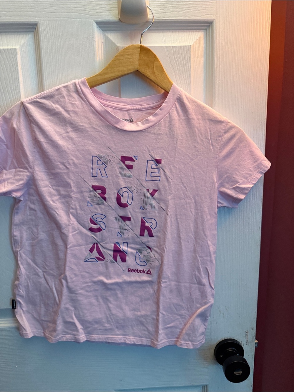 Reebok Girls' Pink Graphic Tee
